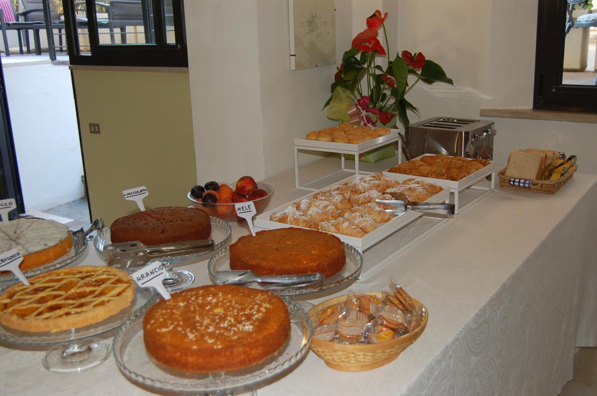 Hotel Brig Cattolica Kültér fotó