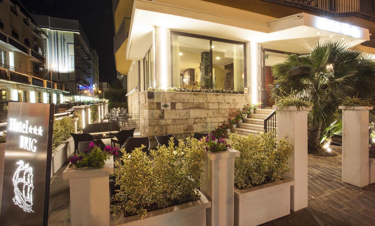 Hotel Brig Cattolica Kültér fotó